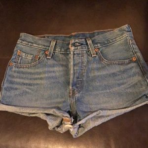 Women’s vintage 501 Levi shorts